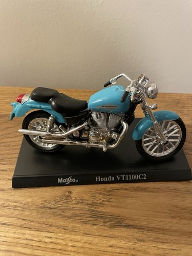 Maisto honda vt1100c2 hachette - maisto,